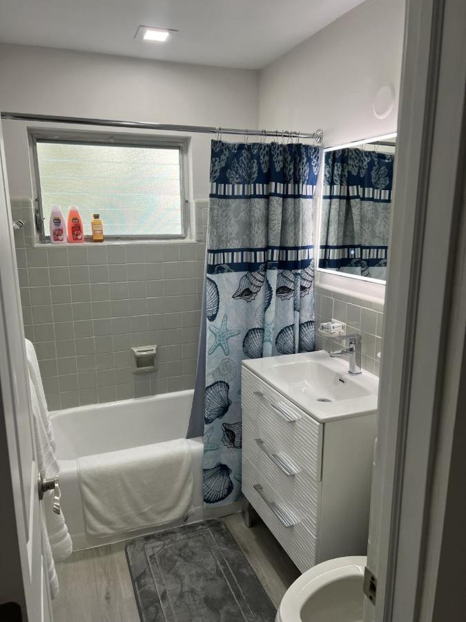 Sea Echo Appartment Motel 로더데일-바이더시 외부 사진